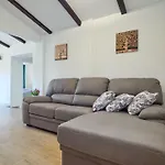 Casa Valla By Rent Istria 度假居