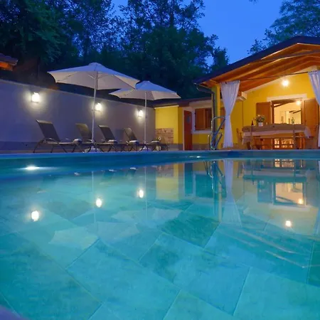 Casa Valla By Rent Istria בוזט