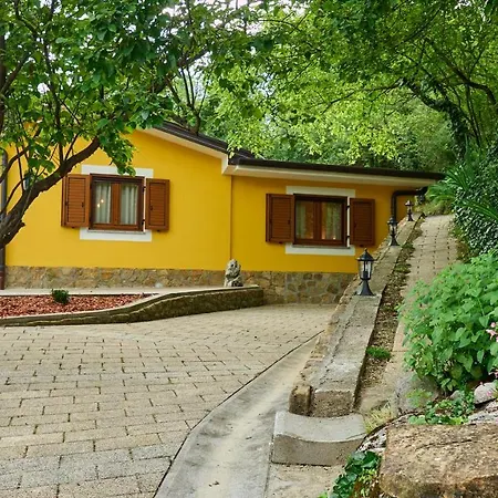 Semesterbostad Casa Valla By Rent Istria